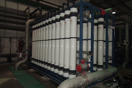 ซื้อ UF ระบบกรองน้ํา Ultra Filtration สําหรับการใช้น้ําที่ได้รับการฟื้นฟูอีกครั้งและการนําน้ํามารีไซเคิล การผลิตออนไลน์